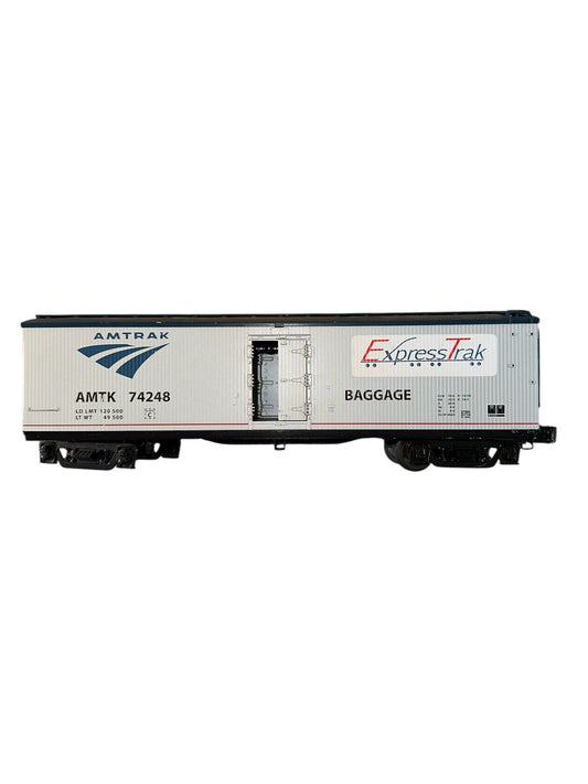 O Scale freight train ( Amtrak) - by Cast